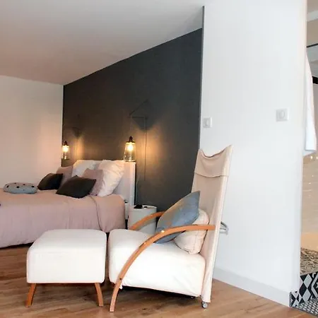 Les Jardins De Galicia Bed and Breakfast Σετ