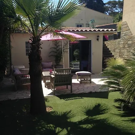 Bed & Breakfast Les Jardins De Galicia Sète
